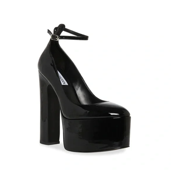 Steve Madden Skyrise Platform Pump - Picture 2 of 6